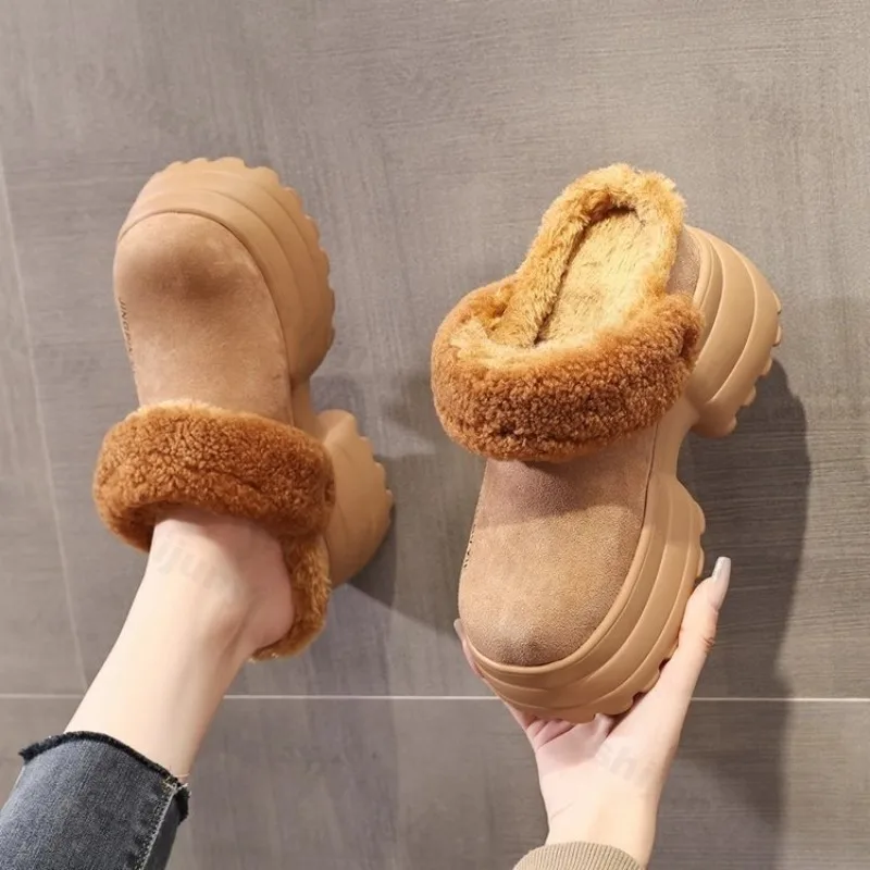 شباشب نصف رقيق مخملية دافئة كلاسيكية للنساء موضة شتاء 2025 متعددة الاستخدامات مريحة من القطيفة غير قابلة للانزلاق من القطن المكتنز #1