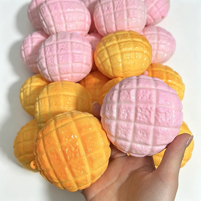 Pineapple Bun Crunchy Squishy Fidget Toy Homemade Pineapple Bun Squeeze Sensory Stress Ball Adult Anti-Stress Toy Festival Gift