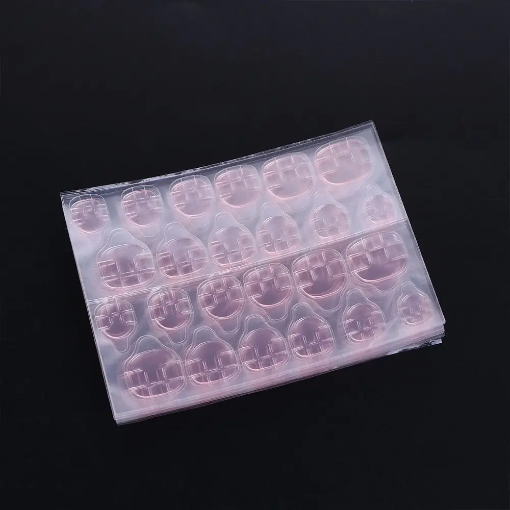 Strumento per manicure per ragazze Punte per unghie portatili staccabili fai-da-te Gel UV Colla per unghie finte Adesivi per colla per unghie Schede adesive per unghie Colla gelatinosa