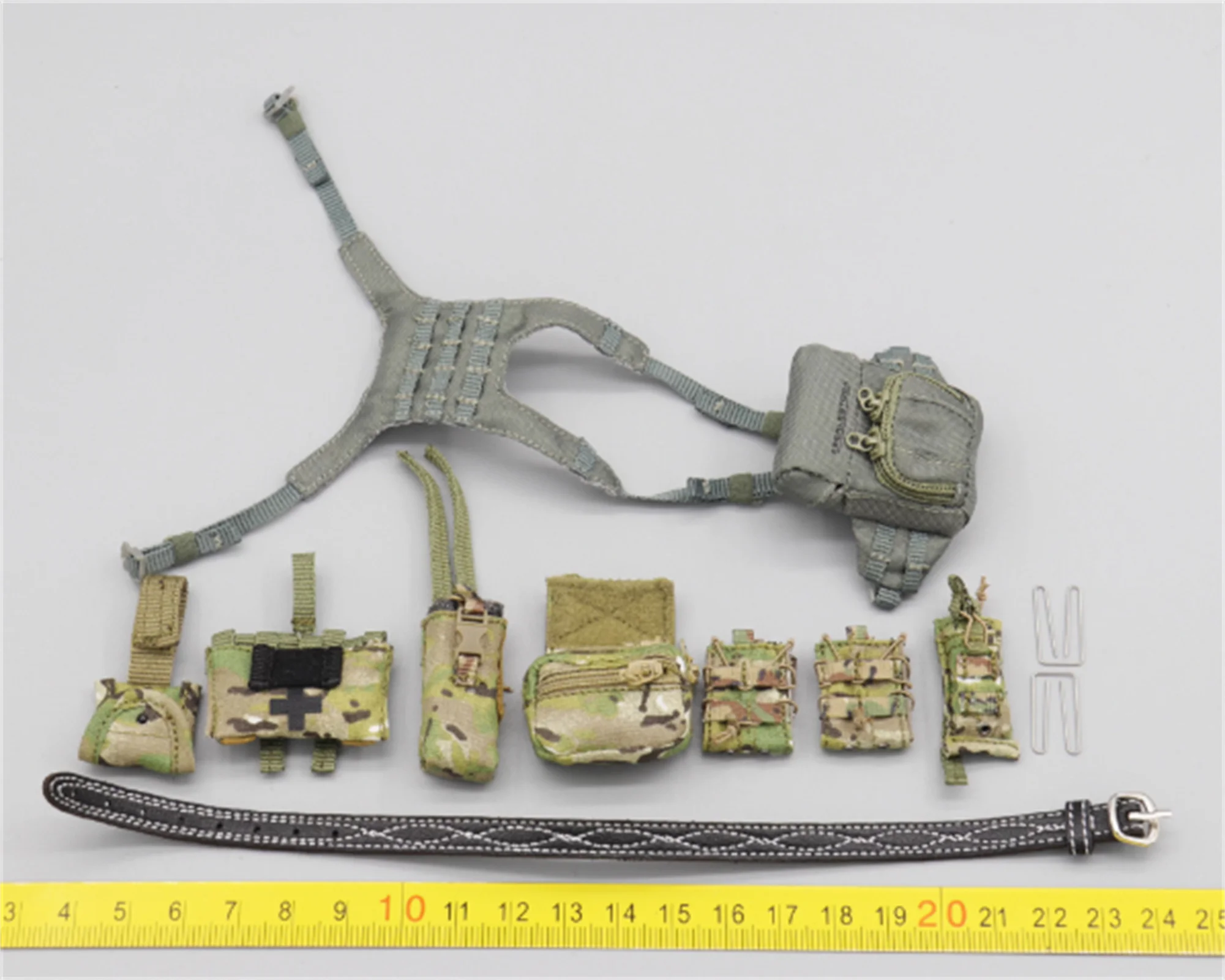 ES 26065SC Zestaw zawieszony na klatce piersiowej dla żołnierza w skali 1/6, model dla 12-calowych amerykańskich mundurów wojskowych CAG, pasuje do 12-calowych figurek akcji żołnierzy, zabawki