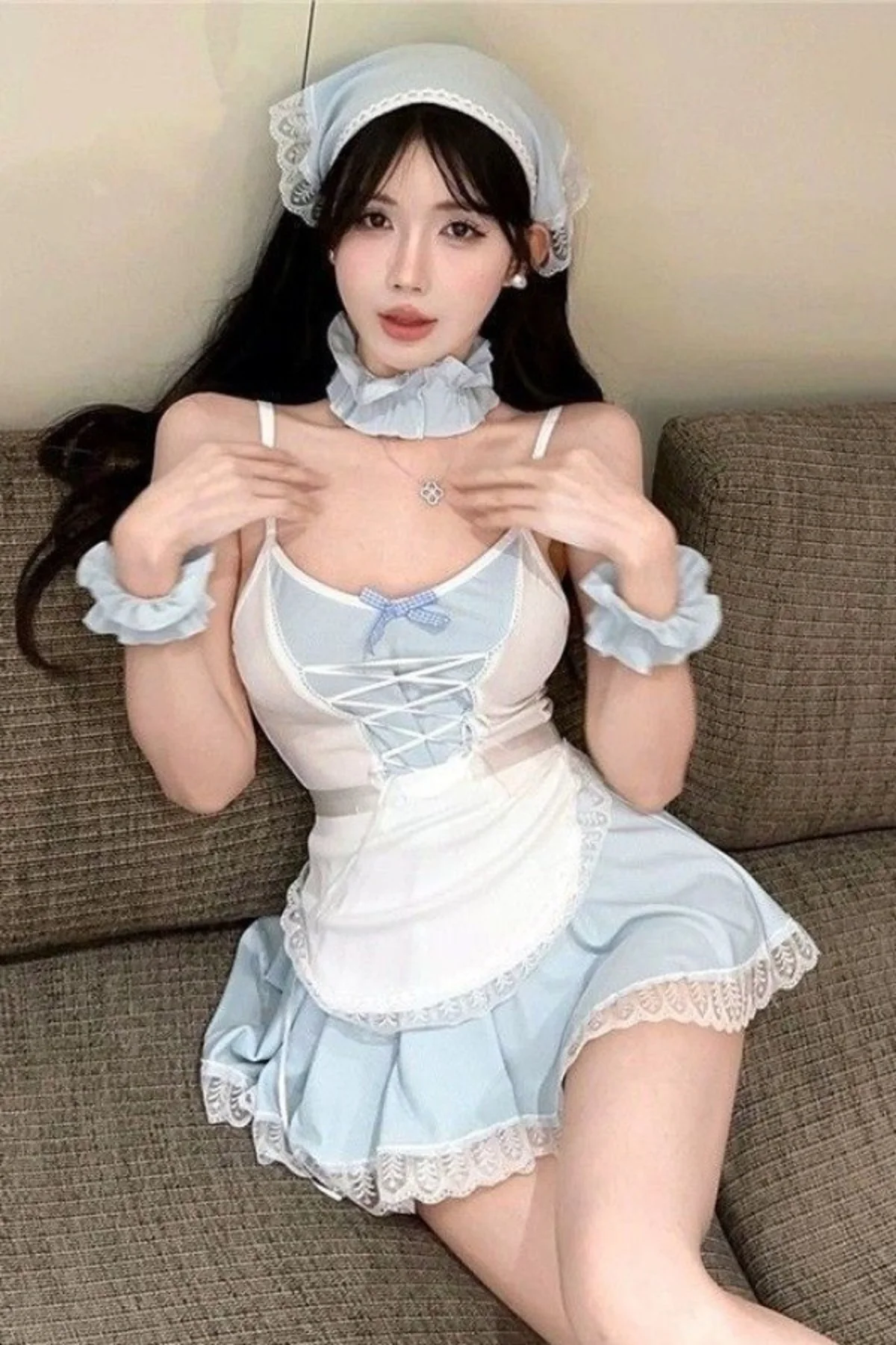 メイドモチーフの編み上げコルセット＆フリルエプロンセット