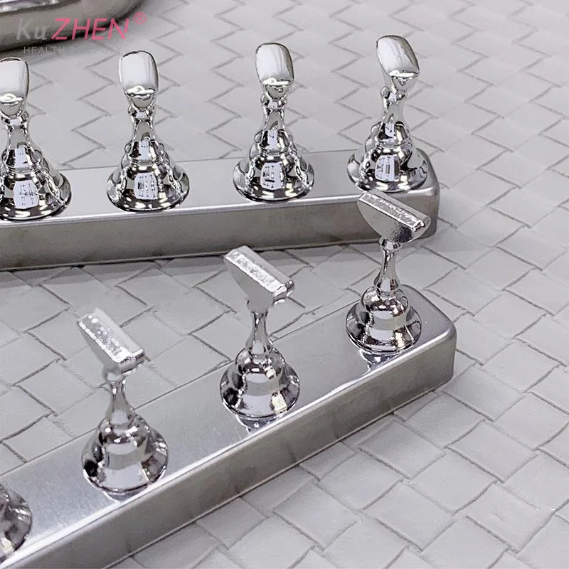 1 set supporto magnetico per unghie in argento supporto per pratica punta per unghie finte e supporto per base display per nail art per strumento di pratica fai da te per salone d'arte