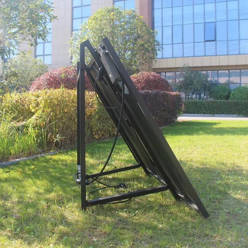 High Efficiency Monocrystalline Solar Panel Controller Lithium Ion Battery Storage IP67 Protection 220V Output Balcony