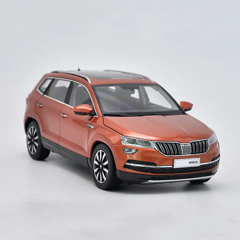 Diecast Alloy 1:18 Scale Small SUV KAROQ Model Adult Classic Collection Display Ornament Gift Souvenir