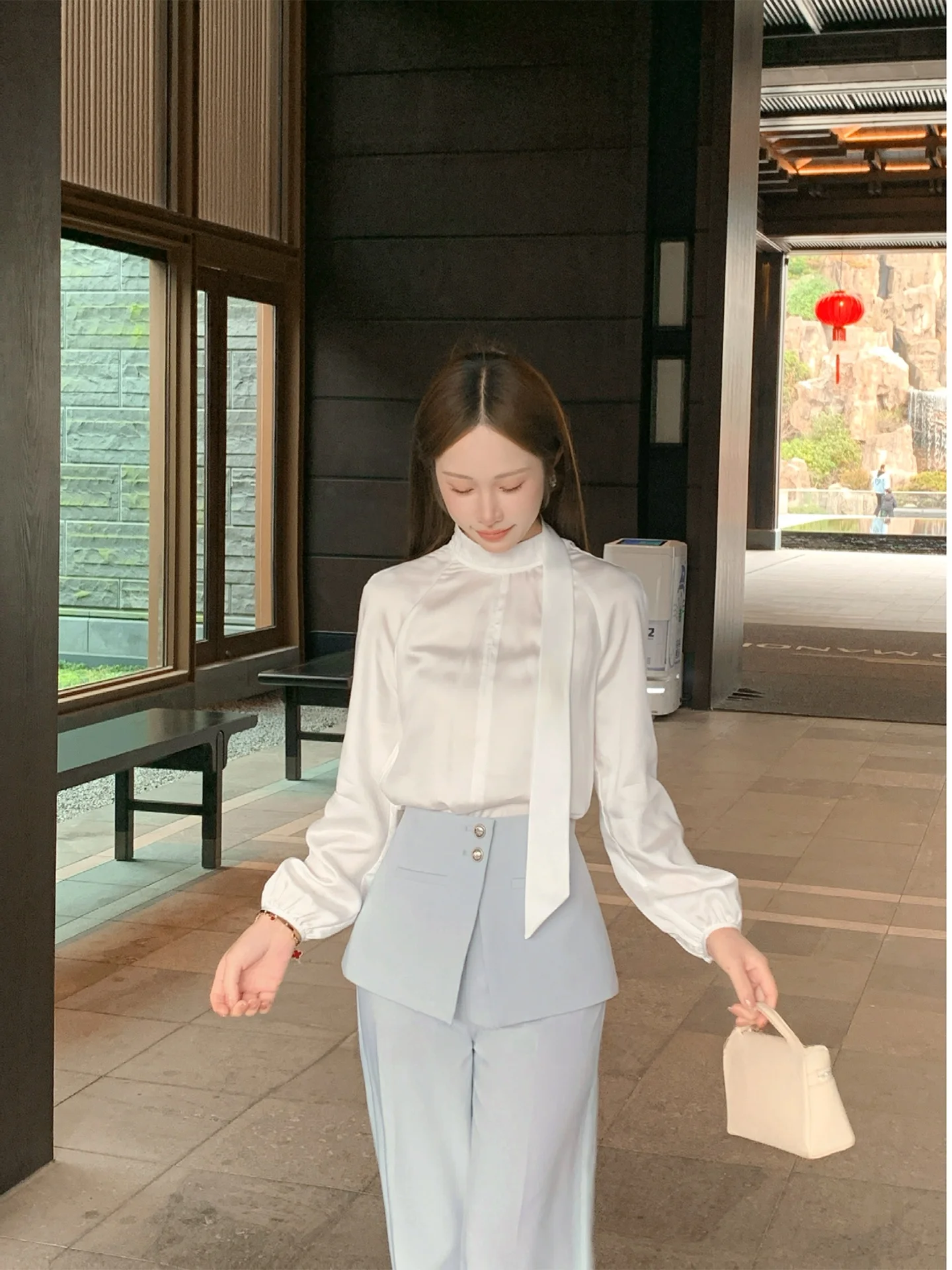 

Элегантная женская рубашка Seoul с рукавами-фонариками, свободного кроя, с длинными рукавами, на пуговицах, с воротником-стойкой, весна 2026, модная новинка