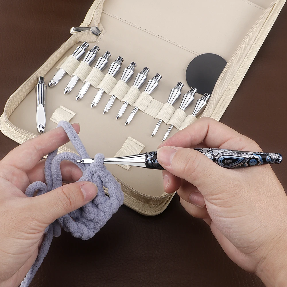 

1 комплект, идеальный подарок, высококачественный набор инструментов для ручного вязания, алюминиевый съемный крючок для вязания с 11 сменными крючком и сумкой