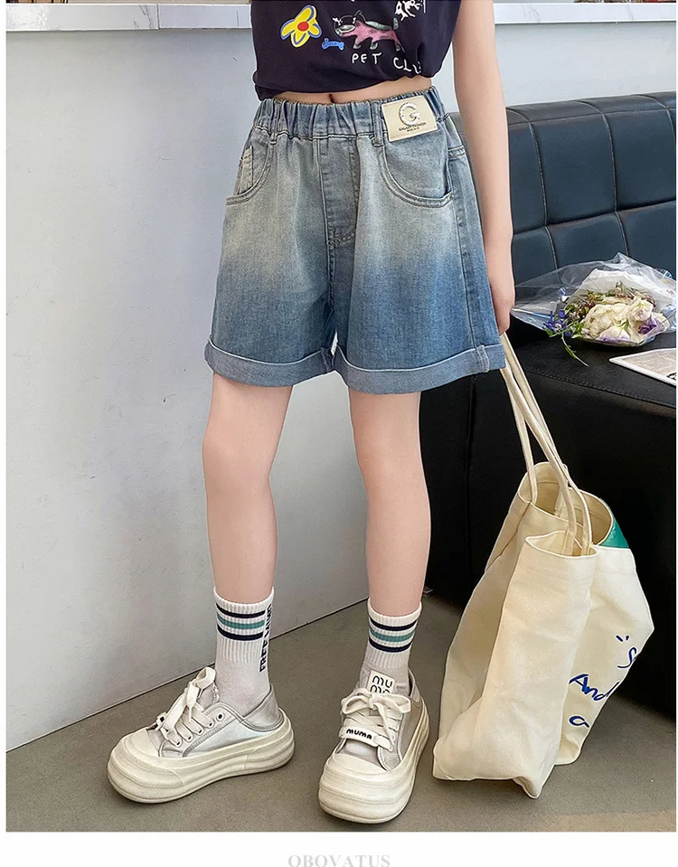 Neu eingetroffen: Sommerliche Jeans-Shorts mit Farbverlauf für Mädchen von 5 bis 14 Jahren, modische Teenagerkleidung, lässige kurze Hosen für Kinder. – Detail 4