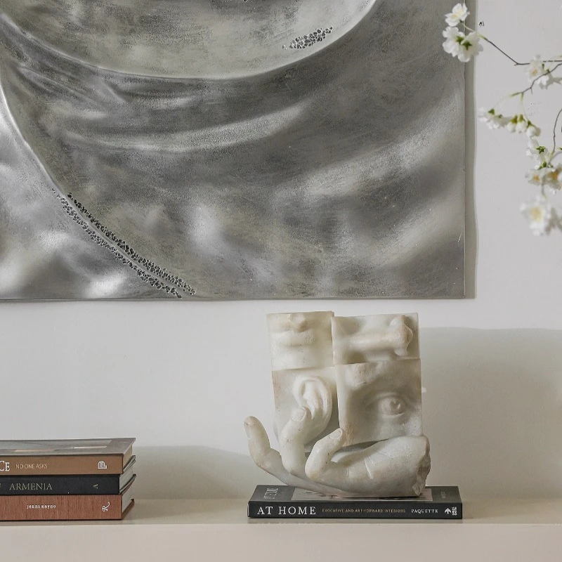 

French imitation jade facial features sculpture villa living room model room decorative art ornament