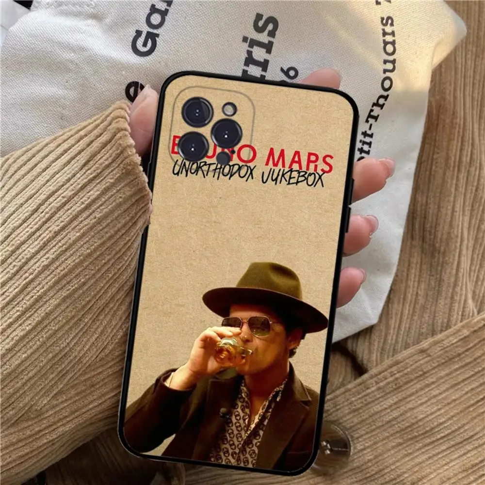 B-bruno Mars Singer Phone Case For iPhone 15 14 11 12 13 Mini Pro XS Max Cover 6 7 8 Plus X XR SE 2020 Funda Shell