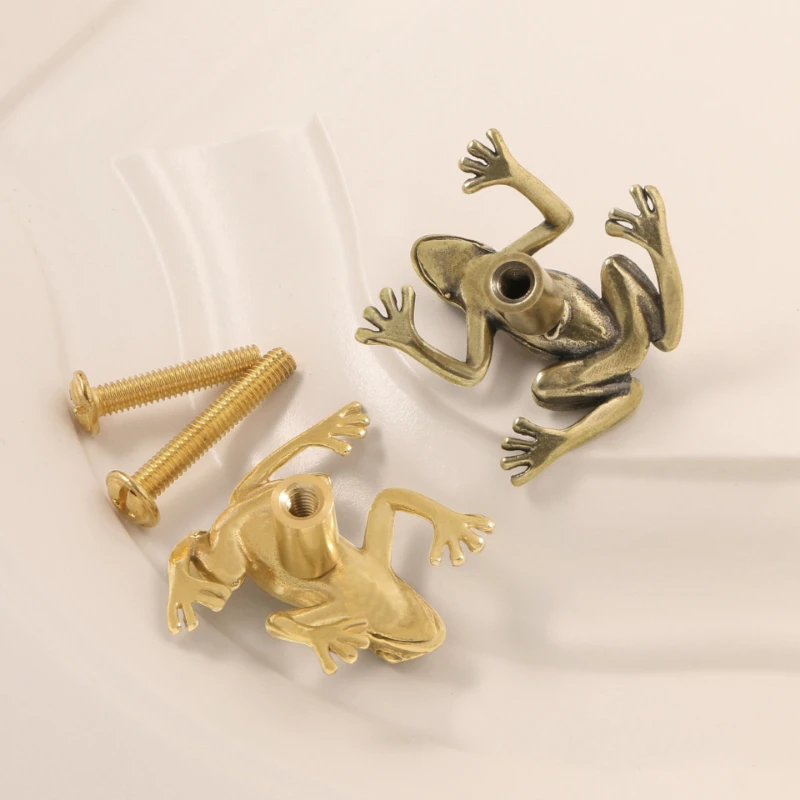 New Chinese Creative Small Tree Frog Brass Door Handle Children's Bedroom Wardrobe Door Handle Frog Glass Frog Copper Hook