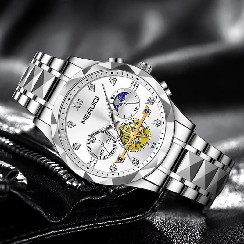 A men's silver steel strap Roman numeral silver dial casual business gorgeous cool quartz watch
