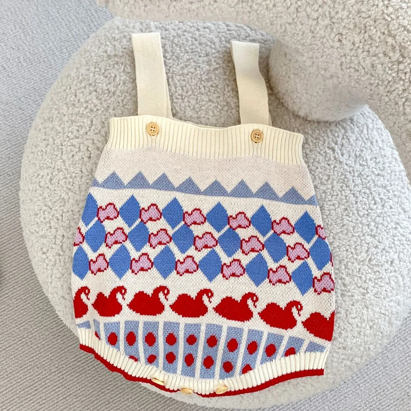

New autumn baby clothing, 0-3 year old female baby goose jacquard knitted sweater jumpsuit