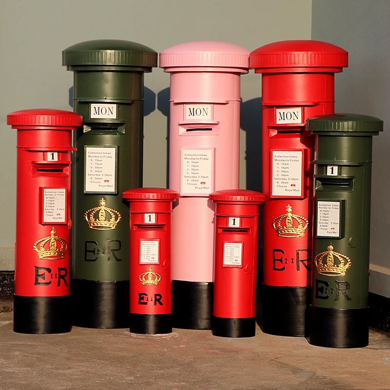 Giant piggy bank, oversized banknotes, piggy bank, adults can save wrought iron retro mailbox ornament ideas