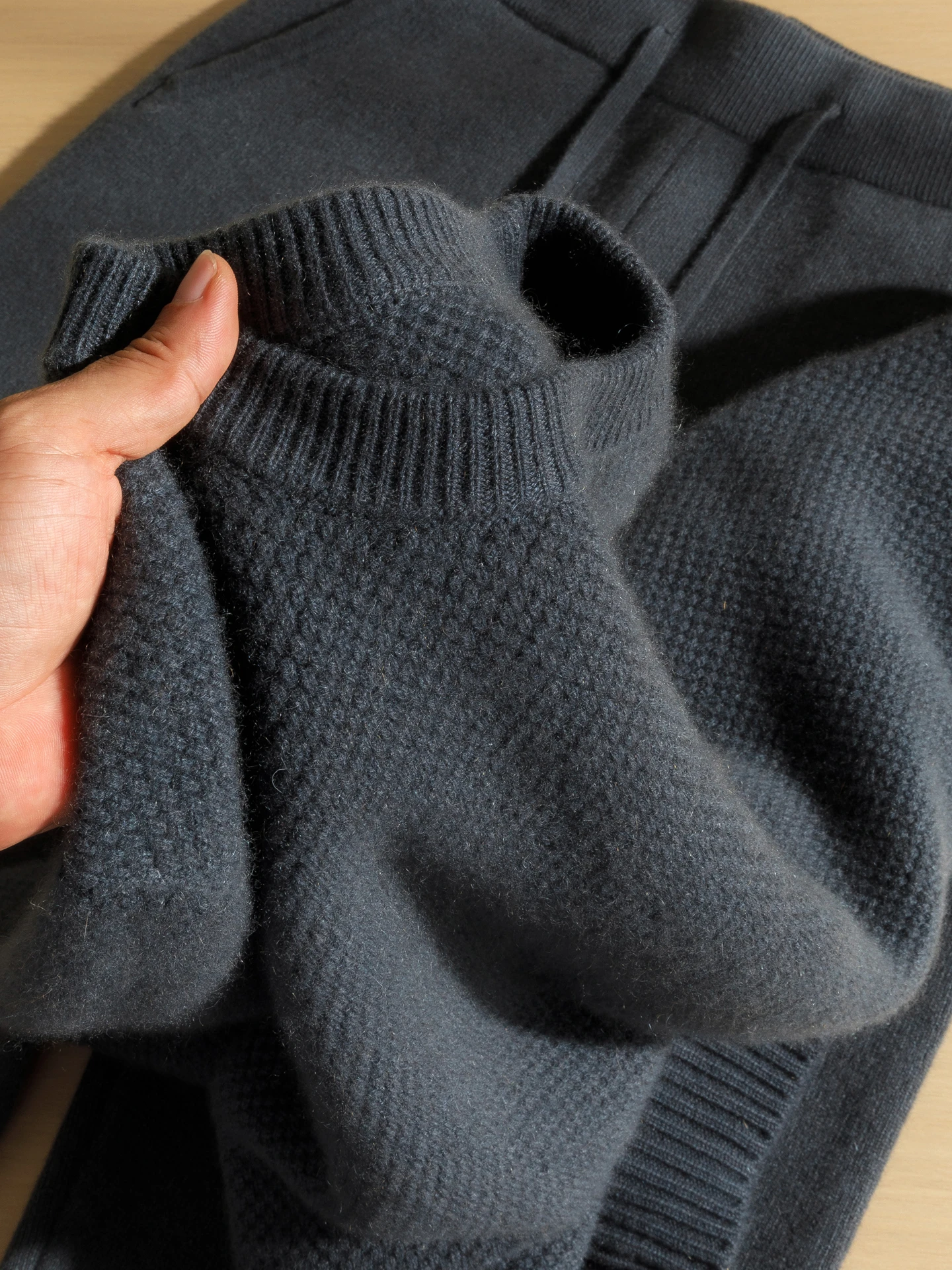 

Свитер из 100% чистого кашемира, мужской свитер с ананасовой иглой, толстый пуловер с круглым вырезом и длинными рукавами, свитер с длинными рукавами