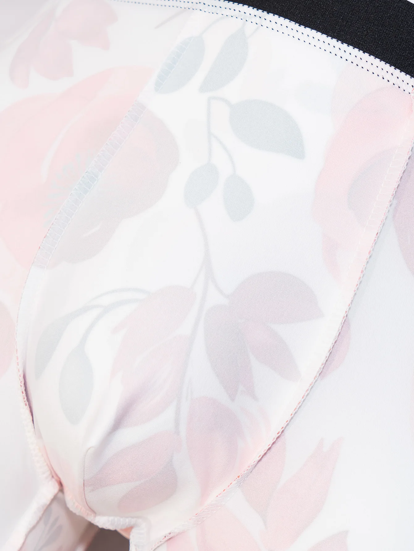 ชุดชั้นในชายใหม่ 4 คู่ แฟชั่นทันสมัย ลายดอกไม้ส่วนตัว กางเกงบ็อกเซอร์ชาย ใส่สบาย ระบายอากาศได้ดี กางเกงนุ่ม