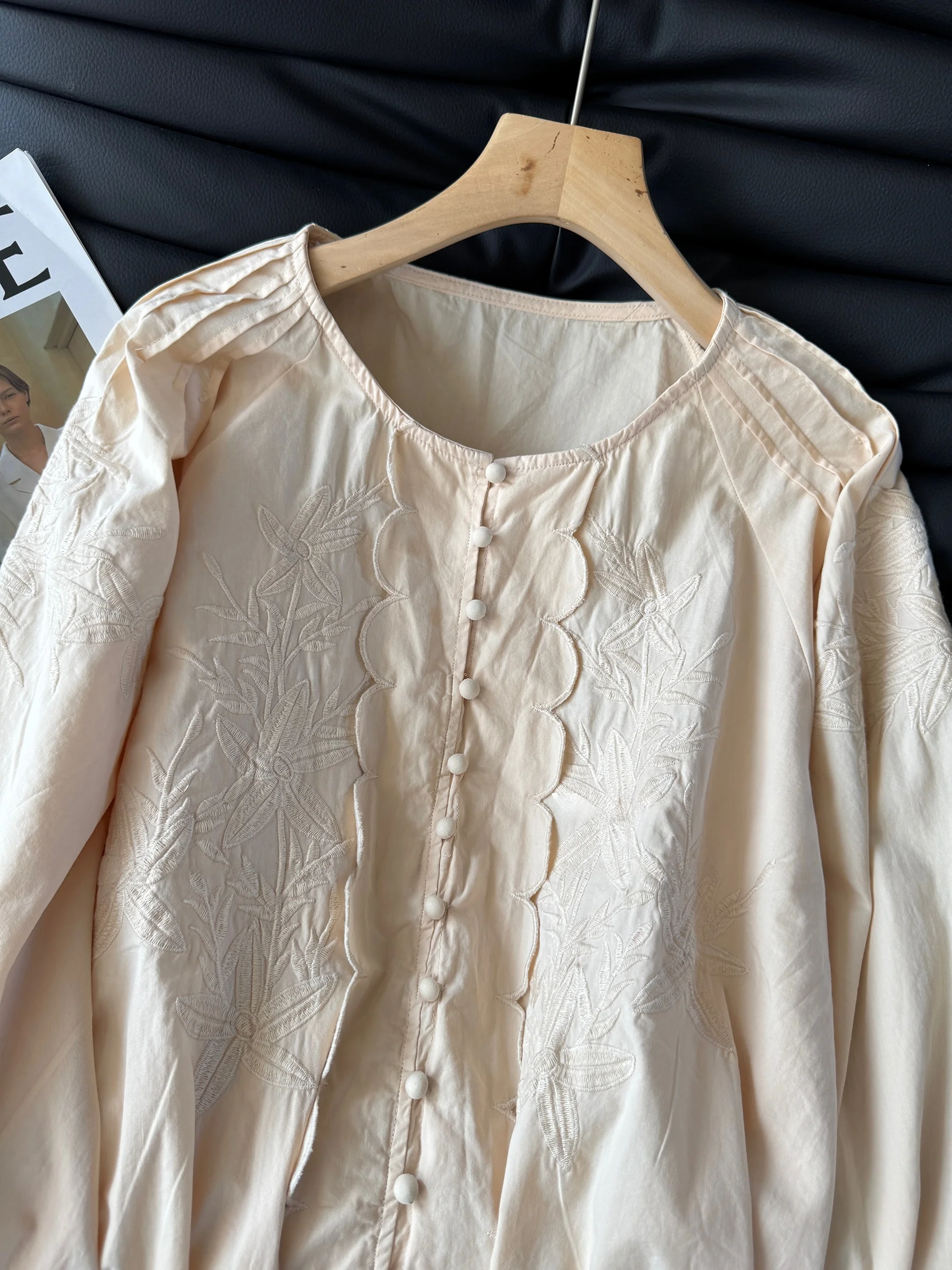 Ele مطرزة مستديرة Ne irt المرأة 2025 موسم ربيع الخريف فريد Sli الكتان ملابس داخلية فانوس القطن Sve #4