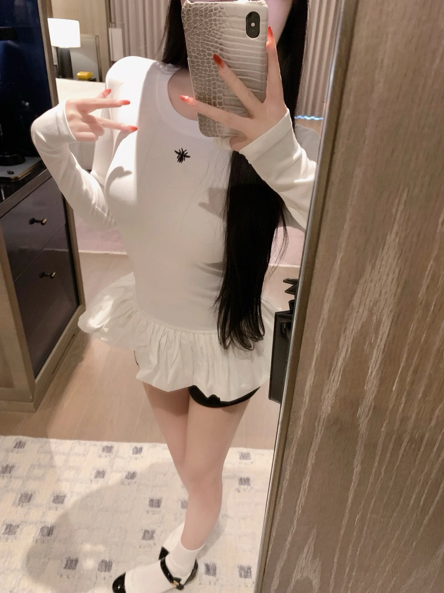 

Miu Sle Long Sve Slim Fit Women's T-irt Internal Wear Flower Bud Casual Sle Cotton round Ne Top for Teen Girls