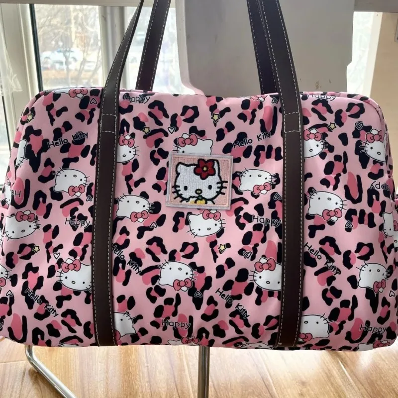 2025 Retro New Short Distance Travel Bag for Women, Fashion Leopard Pattern Hello Kitty, Large Capacity Storage Hand Luggage Bag