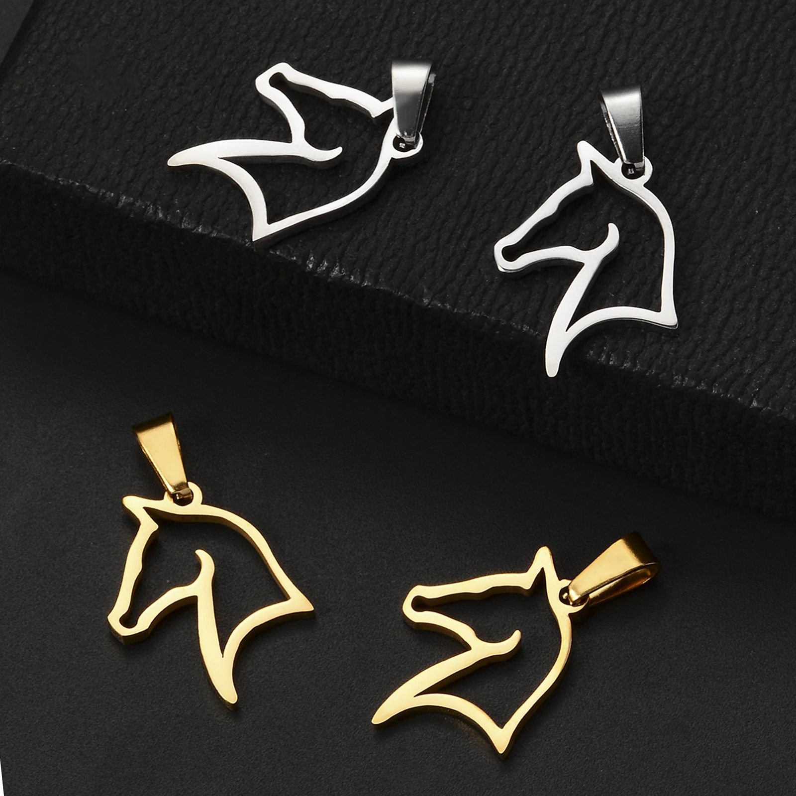 

Hollow Out Horse Head Charm DIY Jewelry Making Stainless Steel Animal Horse Head Pendant Necklace For Woman Men Jewelry Gift