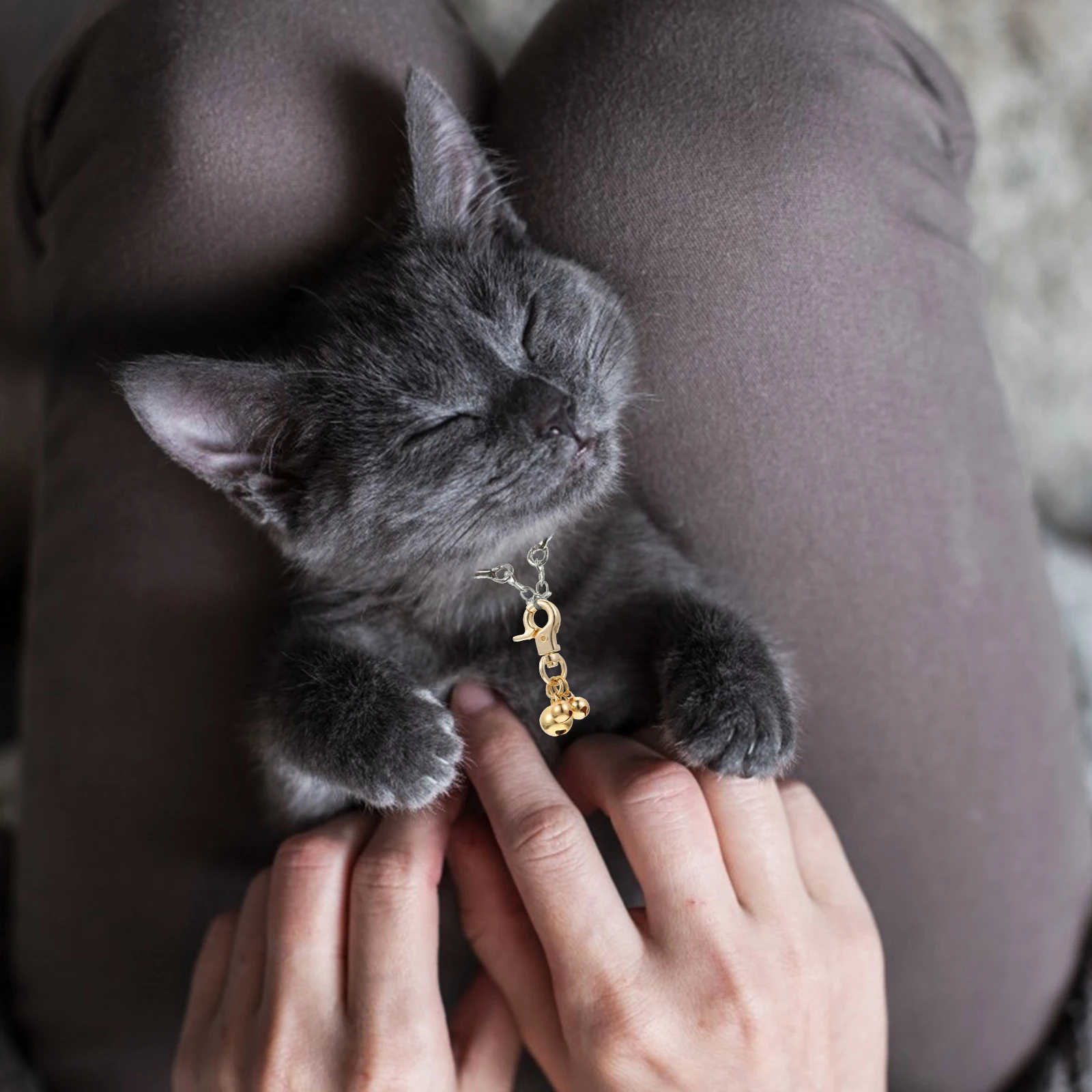 

4pcs Retro Zinc Alloy Cat Collar Bell Double Bells Design Pet Ornament Keychain Hanging Pendant Decorative Loud Bell For Dog