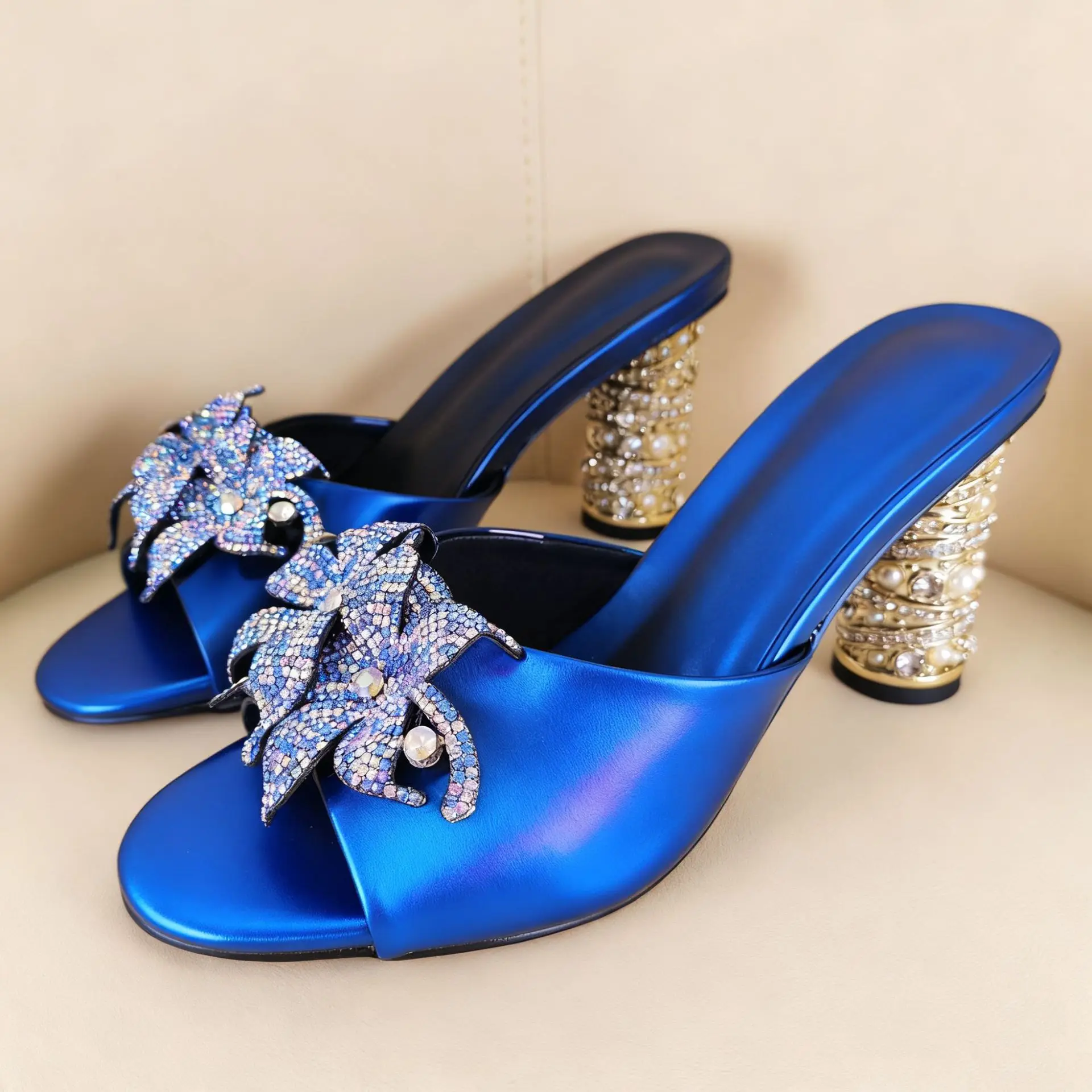 

Independent Station Ebay Personality Women Sandals Mules Crystal Sandals