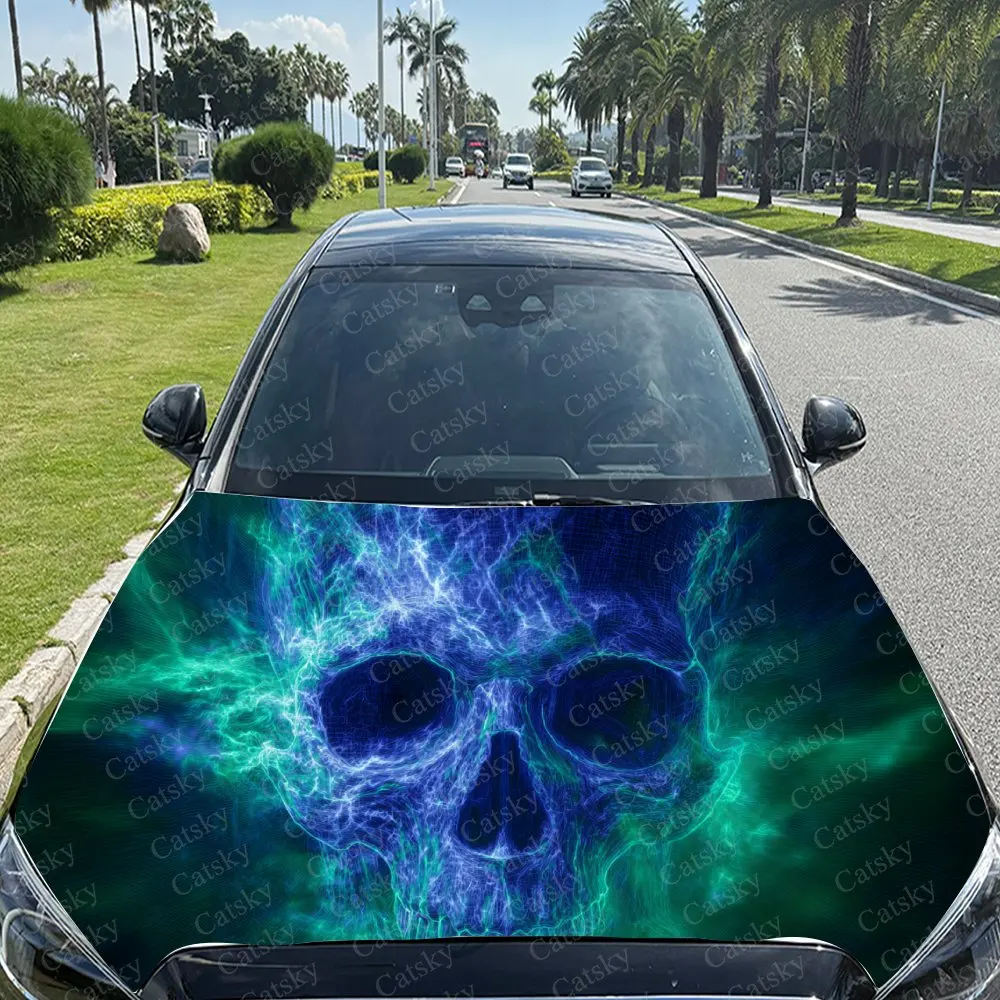 ملصق سيارة على شكل جمجمة زرقاء مع تصميم فني نسيجي كوانتوم نيون، يخلق غطاء سيارة مرئي غامض وقوطي علمي #3