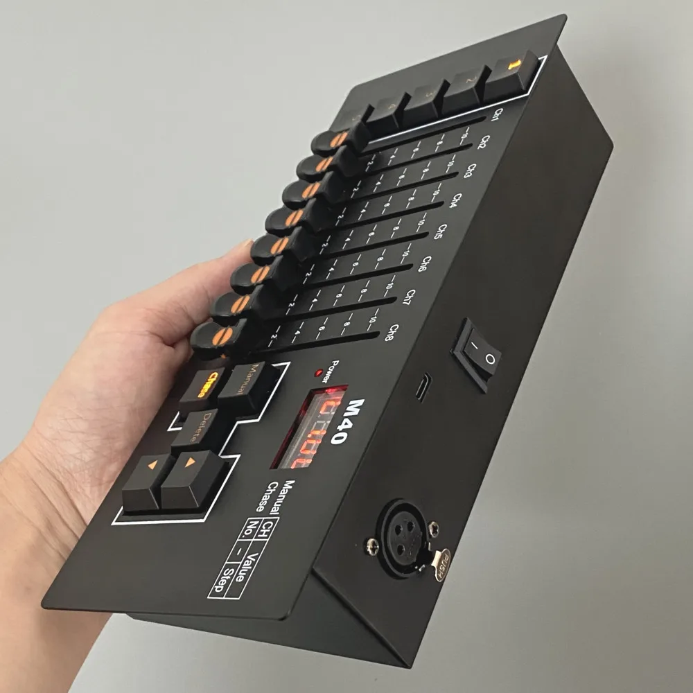 Draagbare DMX-controller Podiumverlichting DMX512 Miniconsole Werkt op batterijen voor mobiele DJ Wedding Uplights Draadloos LED Par Light
