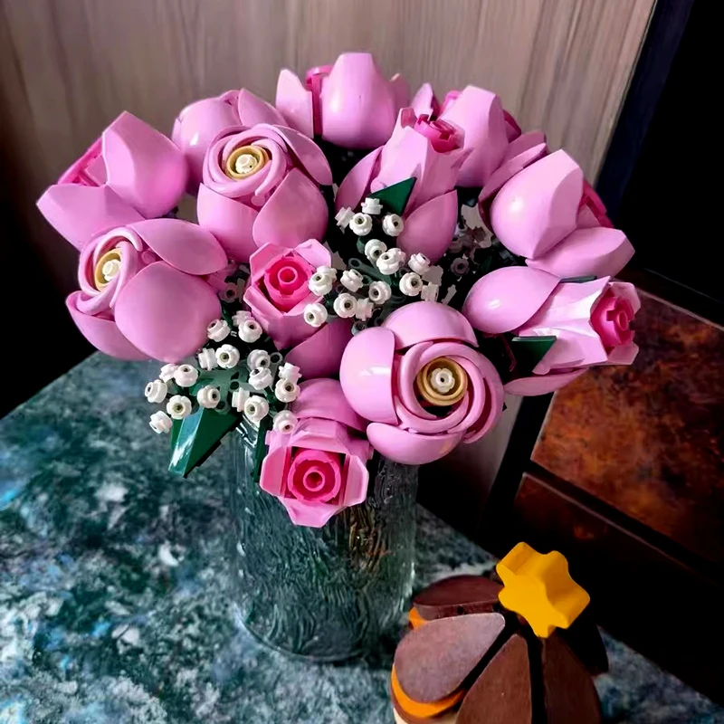 

Конструктор .968PC «Романтический букет роз», креативное украшение для дома и рабочего стола, игрушка-конструктор, подарок для девочек