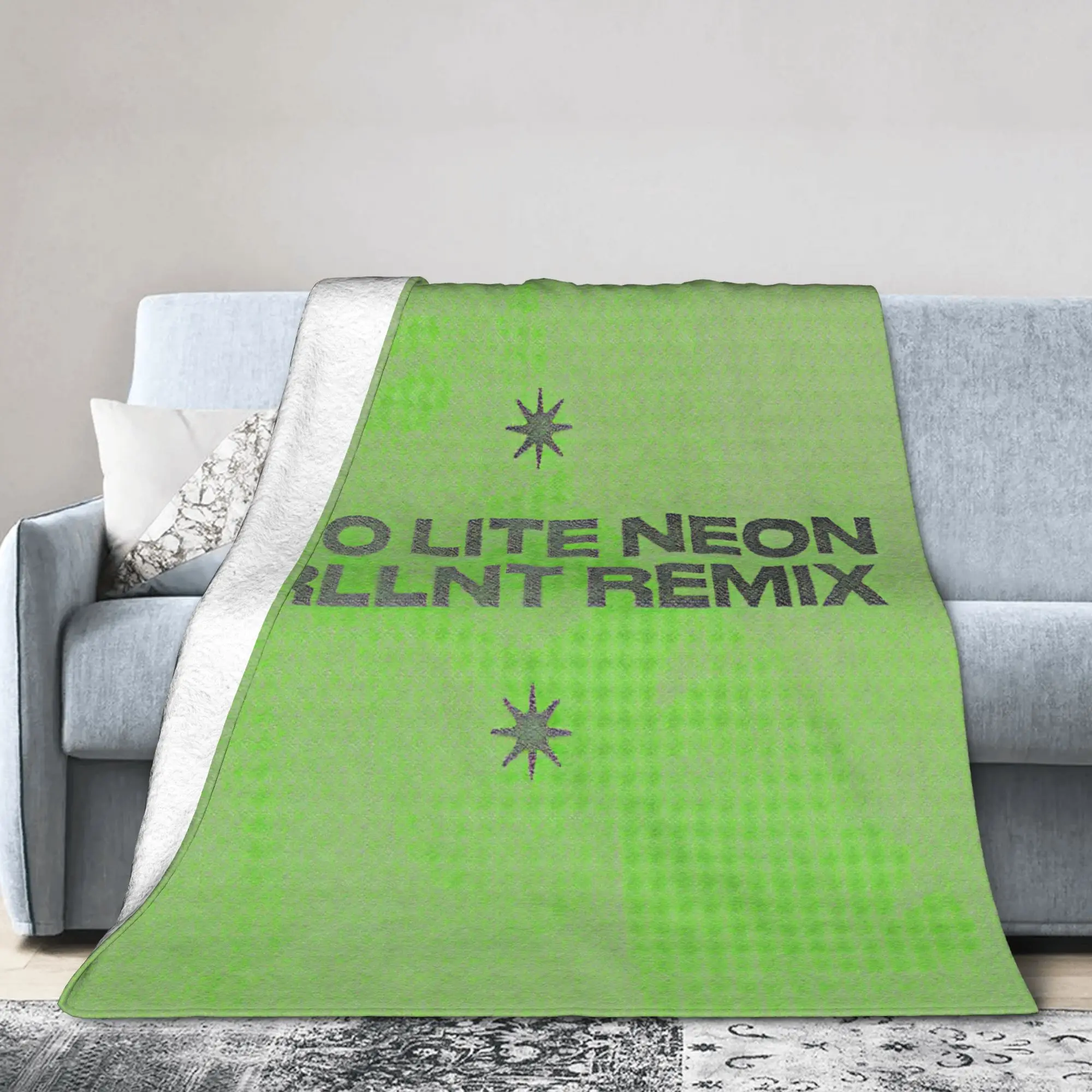 Warm BlanketStudents Camping A2O LITE OA Aijing  Throw Blanket  Flannel Bedspread For Living Room Novelty Sofa Bed Cover