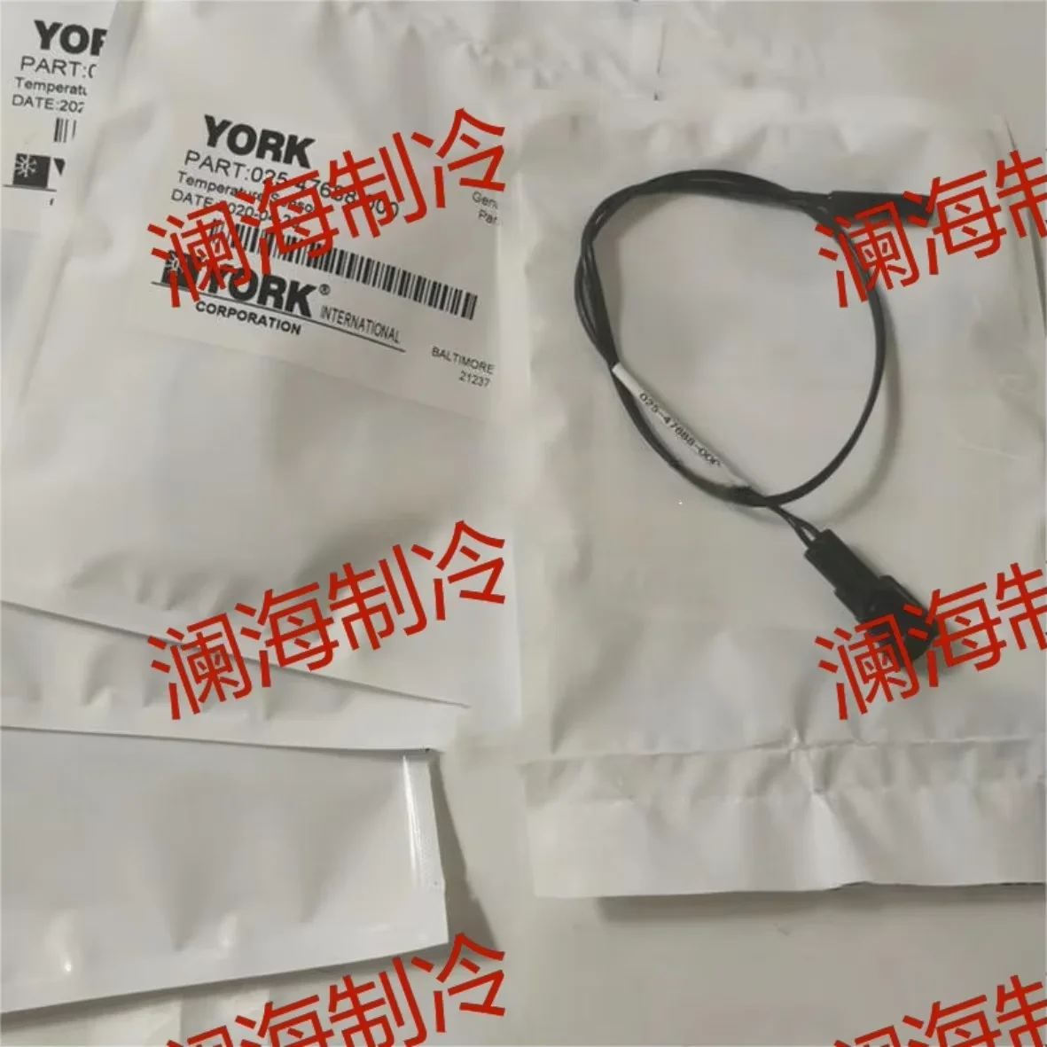 

025-47688-000 02547688000; SENSOR; AMBIENT AIR TEMPERATURE; OUTDOOR USE; 5 FOOT LENGTH