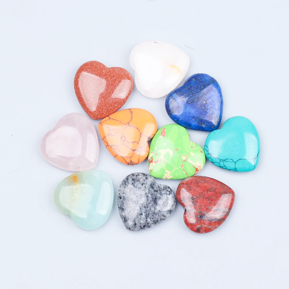 10/20/30PCS 20MM Herz Form Stein Kristall Amethyst Liebe Healing Steine Unregelmäßige Mineral Kies Probe für Haus Garten Dekor