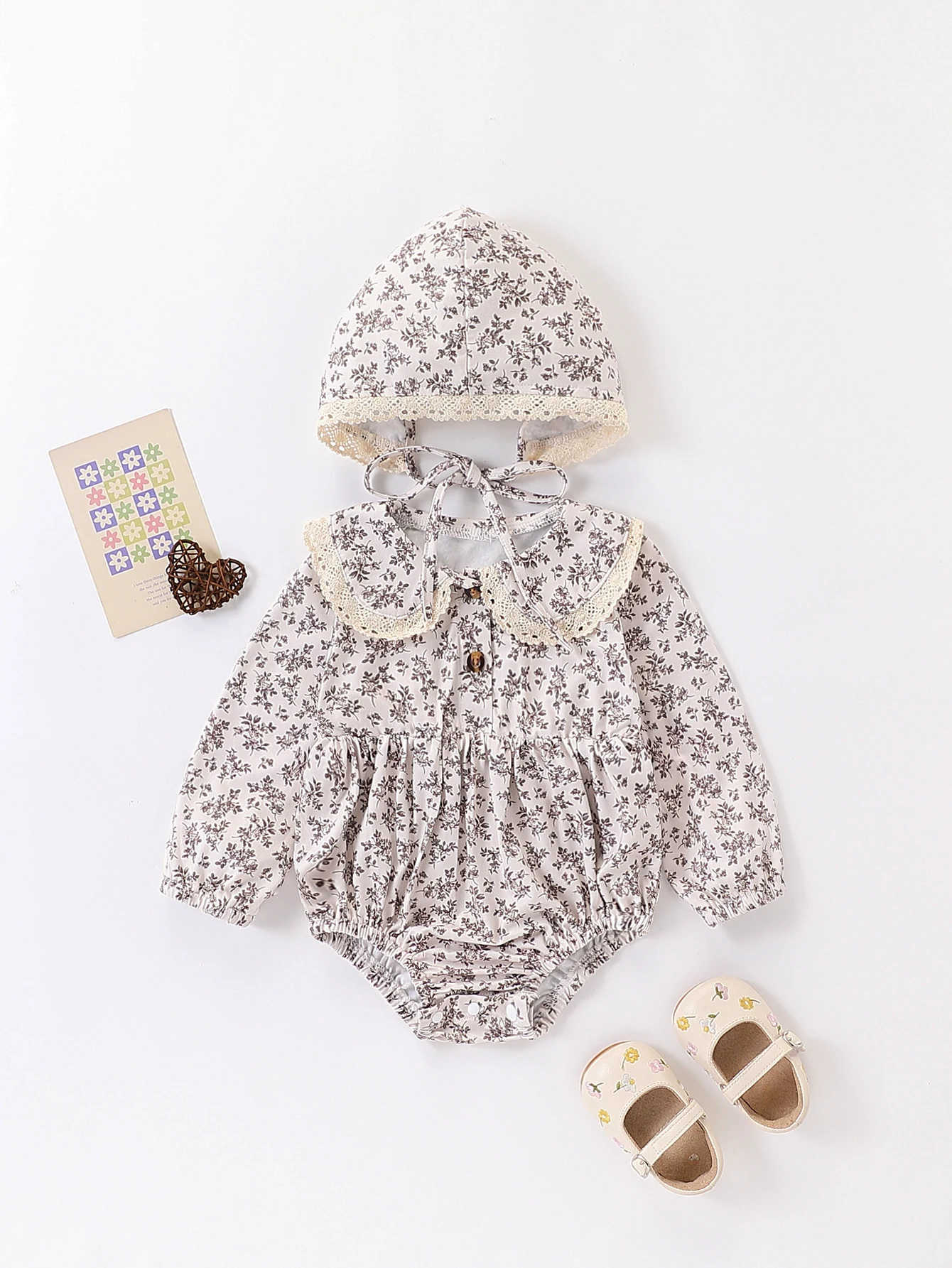 

Комбинезон с кукольным воротником для маленьких девочек, трусы с длинными рукавами и цветочным принтом, комбинезон со шляпой