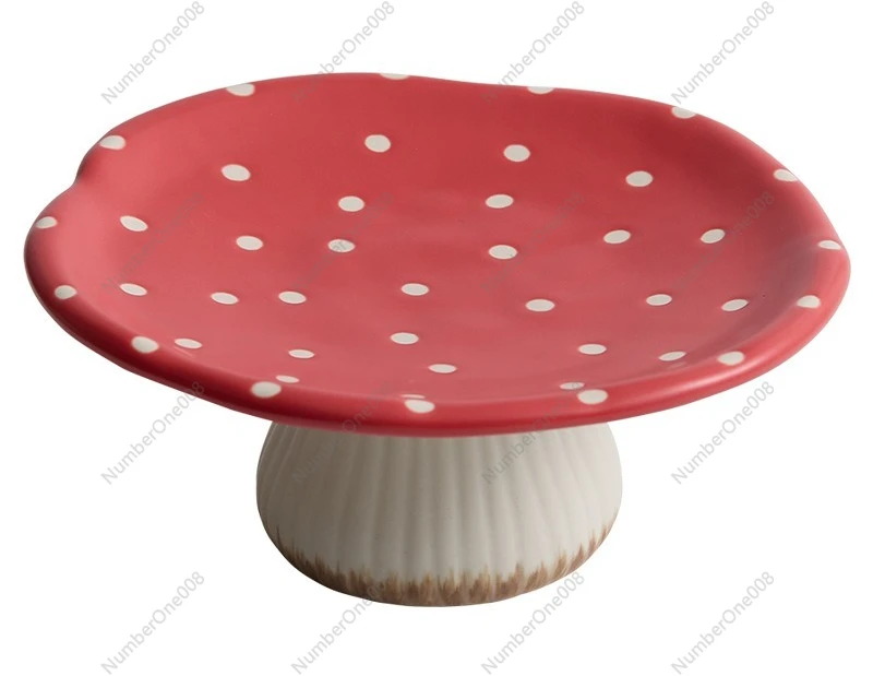 

Керамическая тарелка с красным грибом, новинка 2025, дизайн, набор столовой посуды, высококачественный поднос для десерта, чай