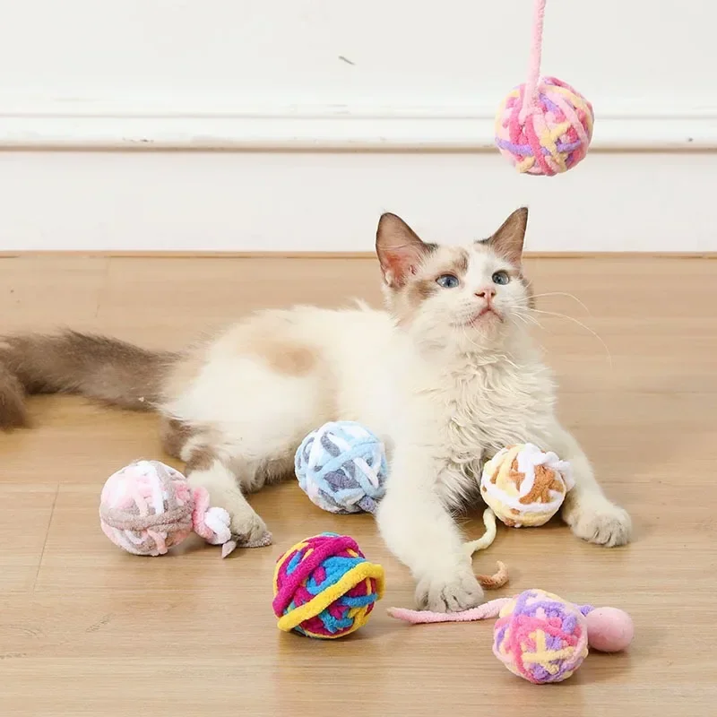 Pet Cat Toys Self Entertaining Chew and Teaser Cats Toy Balls Wool Balls with Bell Sounding Interactive Cat Supplies Accessories