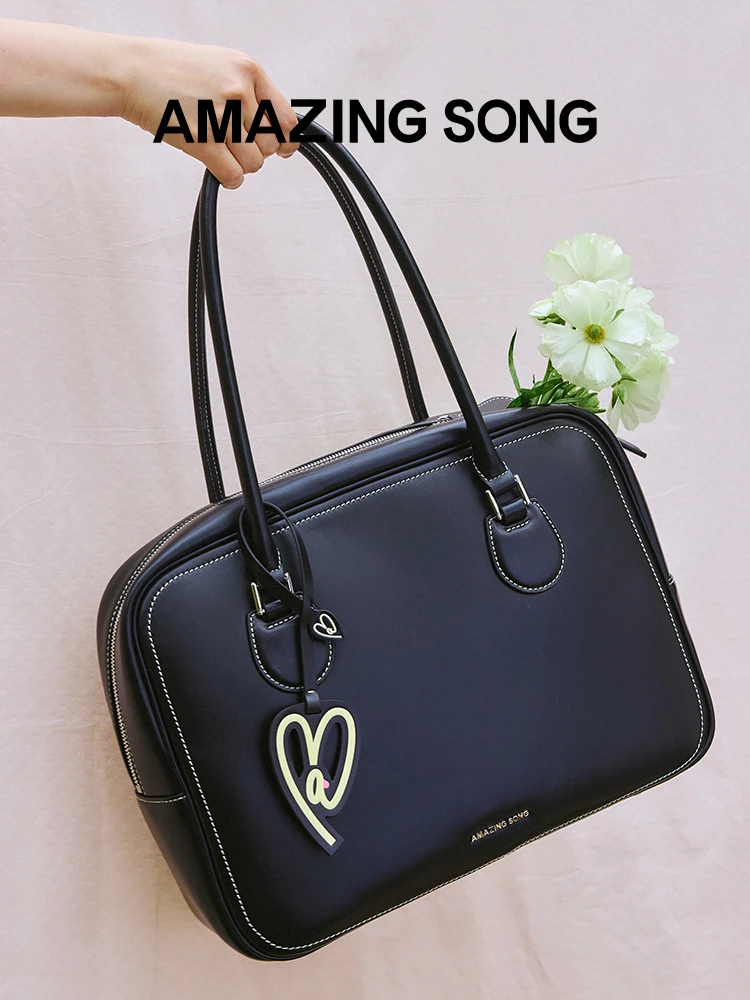 Amazing Song Toast Bag L Shoulder Bag