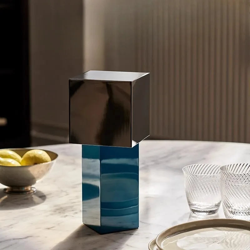 

Contrast color cream wind portable exquisite high value desk lamp bedroom geometric dimming lamp