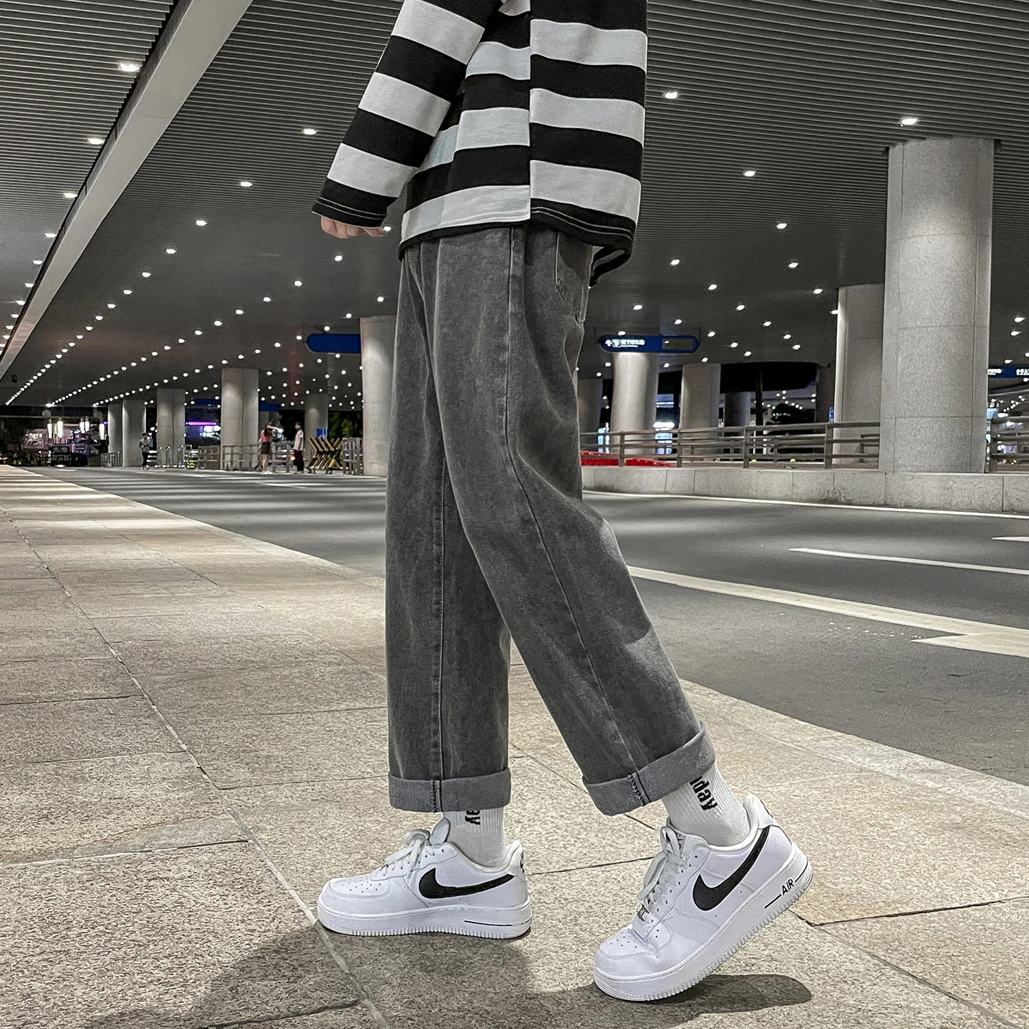 Loose Wide Leg Men's Jeans Casual Versatile Spring Autumn Youth Trendy Brand Free Size Comfortable Sporty Long Trousers
