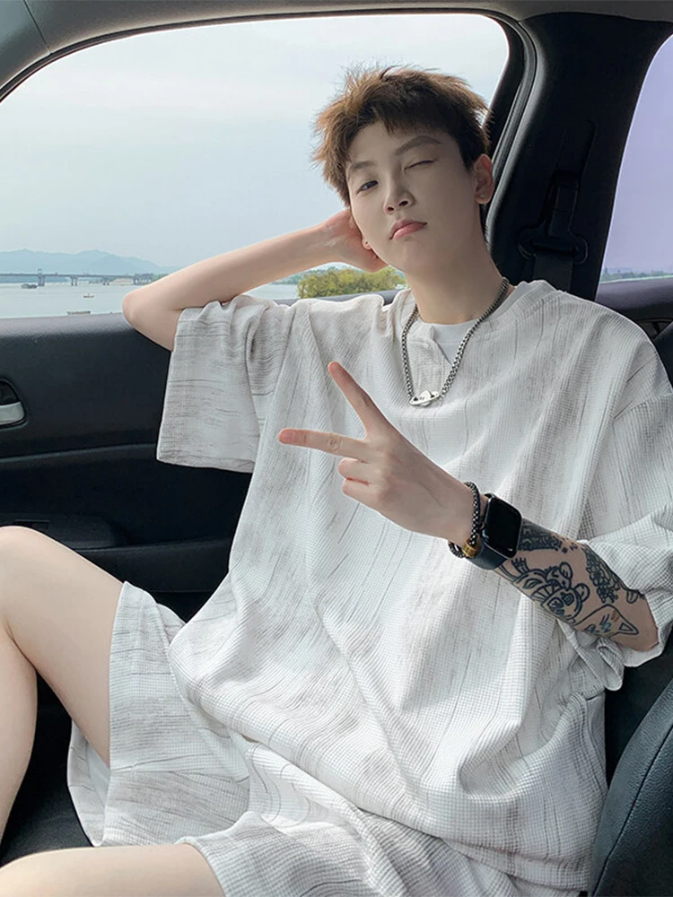 

Мужской летний комплект из американского окрашенного ледяного шелка: модный брендовый тонкий быстросохнущий свободный костюм с шортами и футболкой из полиэстера