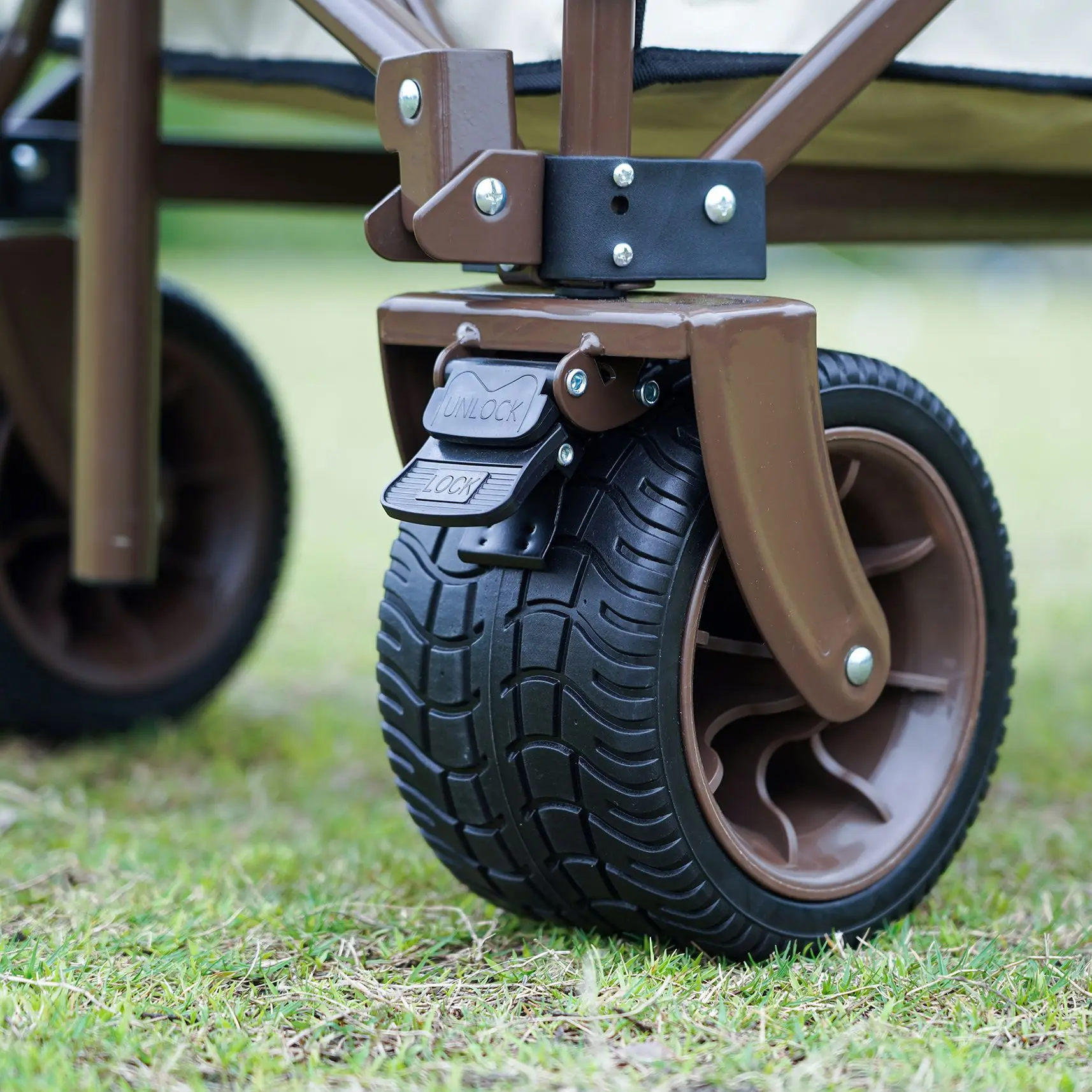 سيارة تخييم خارجية مع لوح طاولة، مقطورة تخييم قابلة للطي، عربة تخزين للنزهات، عربة صيد السمك على الطرق الوعرة