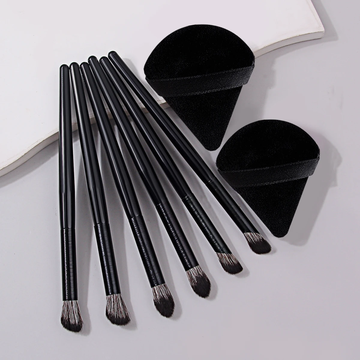 8 قطع من فرشاة اللهب، فرشاة التلطخ، فرشاة تفتيح، فرشاة مكياج الوجه متعددة الوظائف + أداة تجميل منتفخة البودرة المثلثة #2