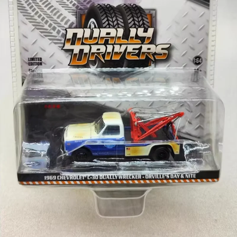 Greenlight 1:64 Alloy 1969 C-30 Dualy Wrecker Car Model Adult Classic Collection Display Decoration Gift Souvenir