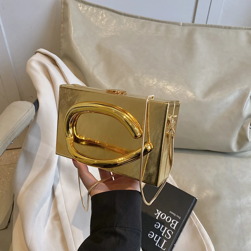 

Famous Design Chain Strap Crossbody Bag, Women's Leather Handbag, Luxury Chic Style Women's Shoulder Bag