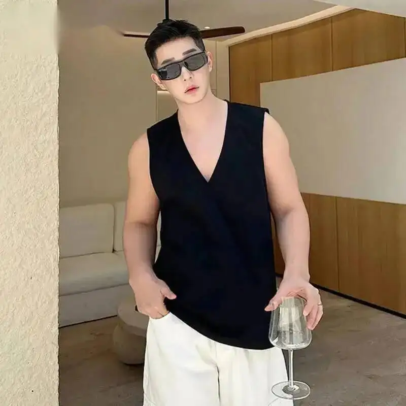Men's Sleeveless Vest Solid Color Pullover V-neck Top 2026 Summer Casual Loose Fitting Male T-shirt Fashion Trend 9WCVNF