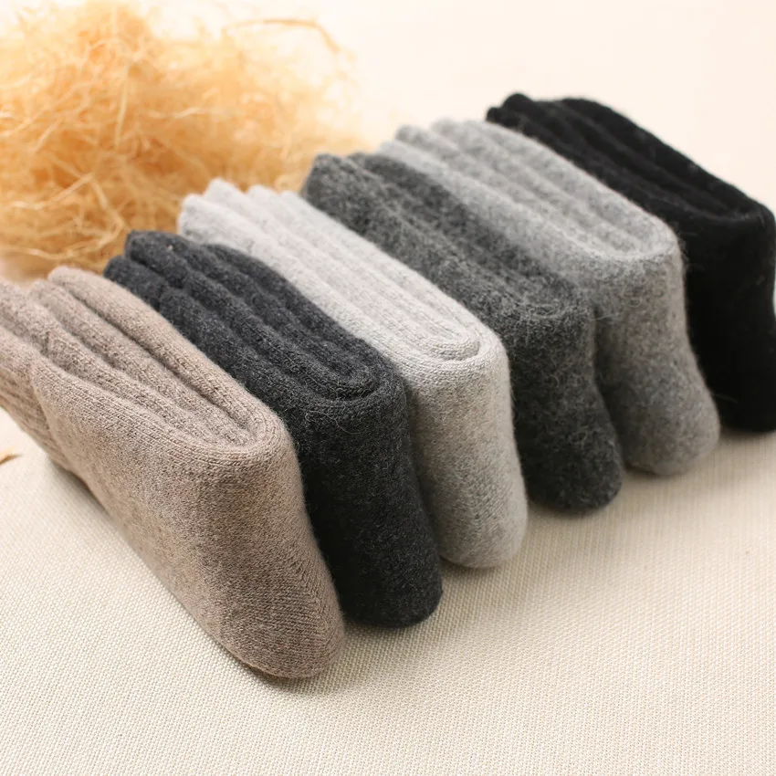 Men's And Women's Sock Thick And Warm Cashmere Sock Simple Solid Color Fashion Versatile Funny Looped Wool Socks Winter Mid Tube
