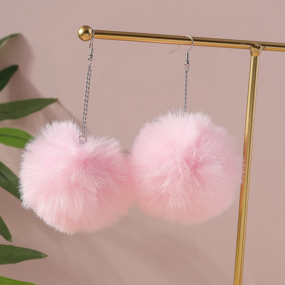 Aihua Bunte Flauschige Fell-Pompon-Ohrringe Weiche Kunstfell-Kaninchenball-Ohrringe für Frauen Kinder Schmuck Geschenke – Detail 4