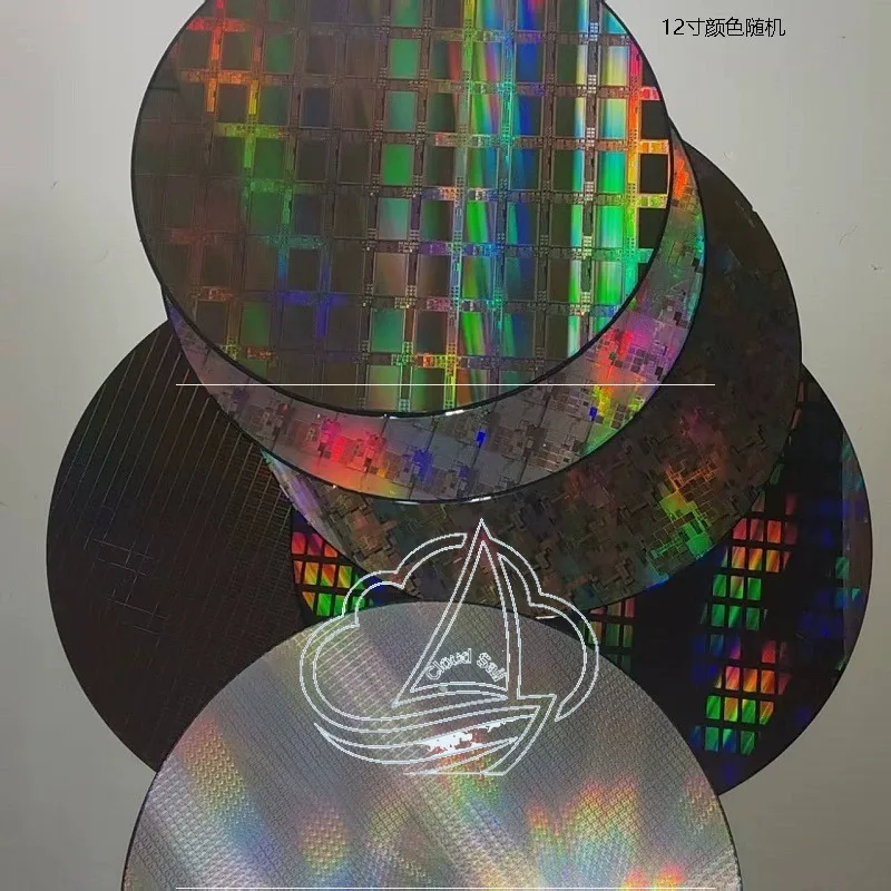 Silicon Wafer & Semiconductor Chips - IC, CPU, CMOS Lithography for Integrated Circuits