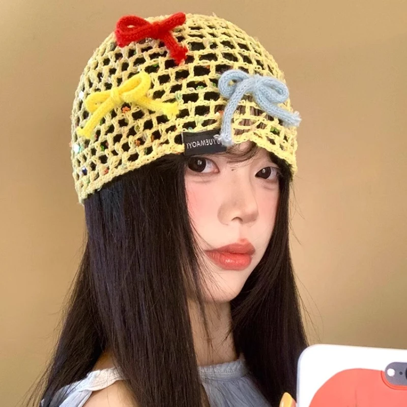 

Dopamine Color Bow Sequins Hollow Beanies Cap Y2K Summer and Autumn Travel Photo Versatile Fashion Pullover Hats for Women