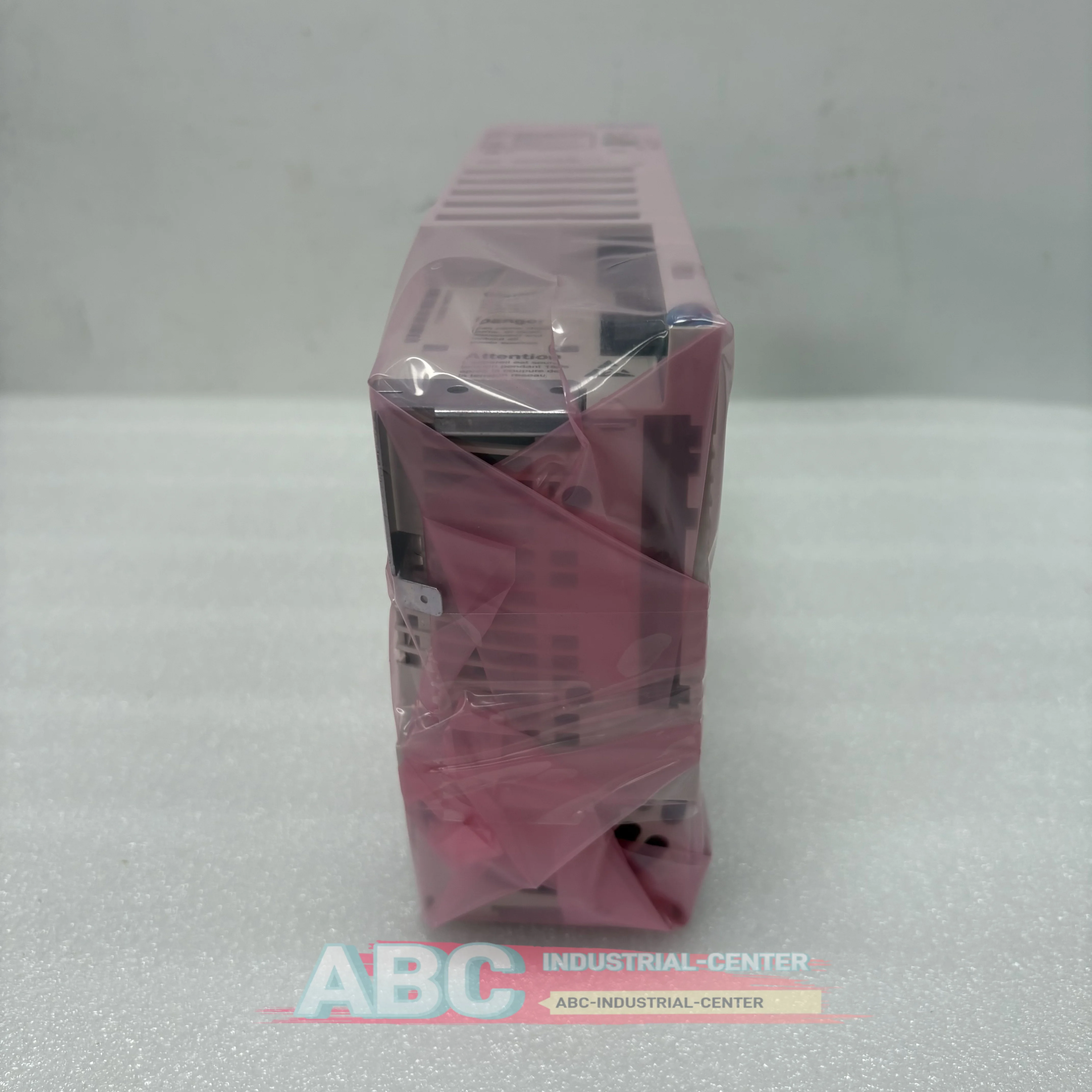 

E82EV551K4C Frequency converter E82EV551K4C200 new in box