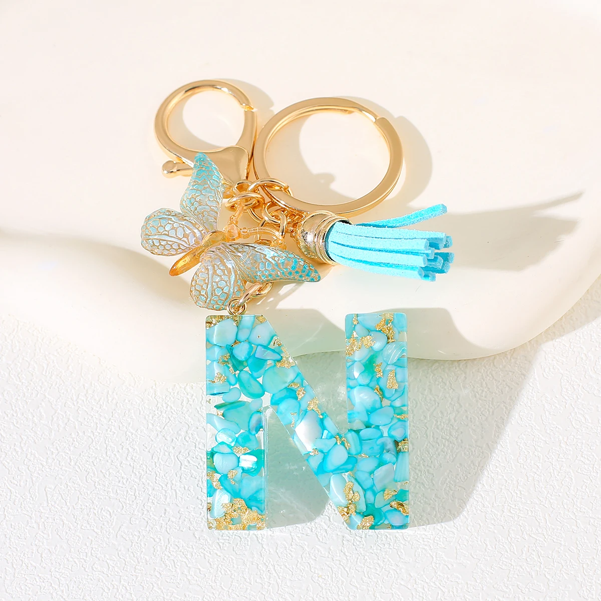 السماء الزرقاء الأبجدية رسالة المفاتيح مع فراشة هامش الراتنج حجر الأولي كيرينغ للنساء الإناث فتاة حقيبة الظهر قلادة M S