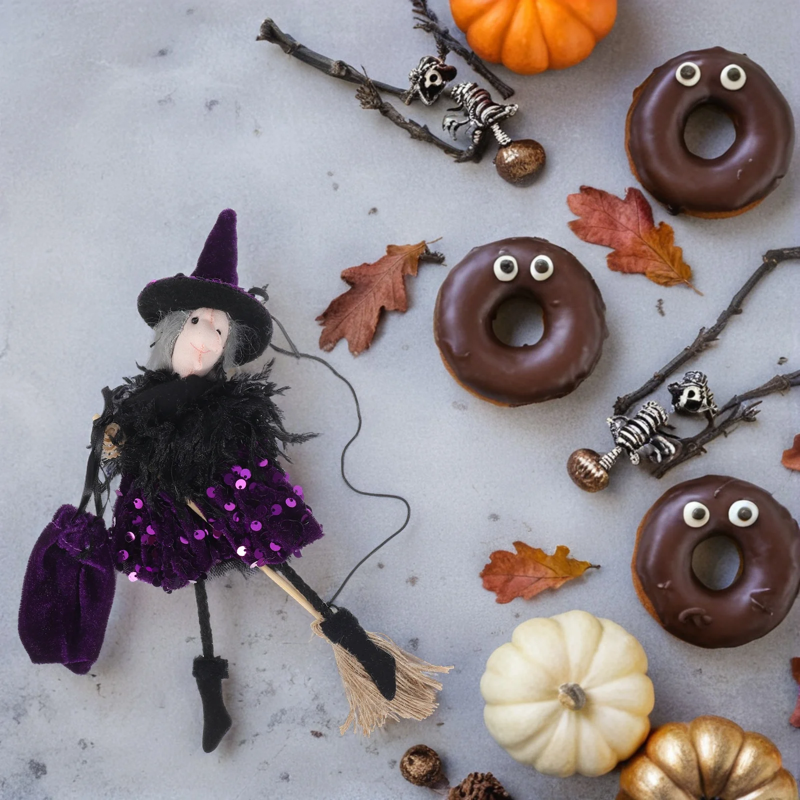 

Halloween Witch Hanging Decoration Unique Spooky Party Prop Haunted House Ornament Outdoor Garden Scary Ghost Theme Display